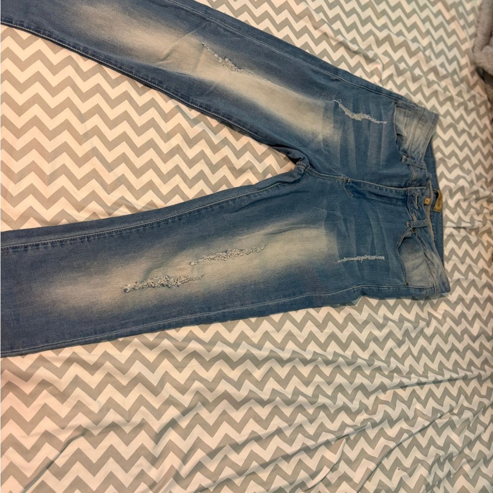Stylish Blue Distressed Skinny Jeans for Women